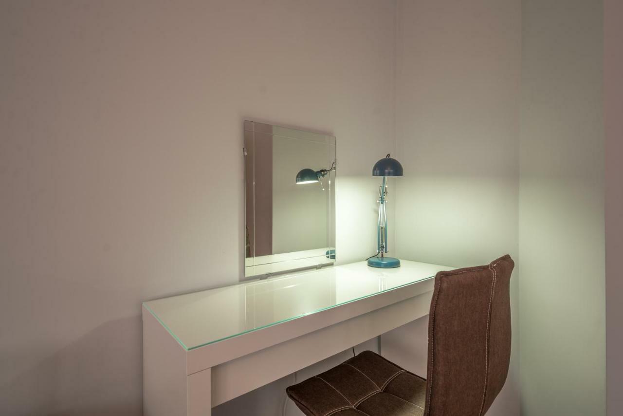 5Th Avenue Sofia Two Bedroom, Two Bathroom, Positano Street Suite By Flat Mаnager Sófia Exterior foto